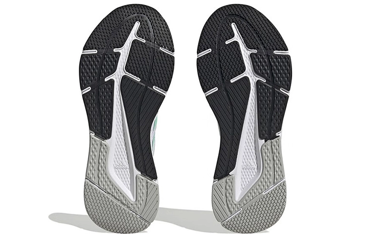 adidas Questar Ride