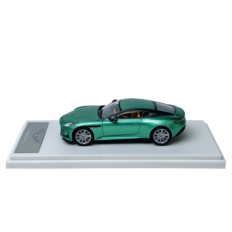 DB12Aston Martin 164