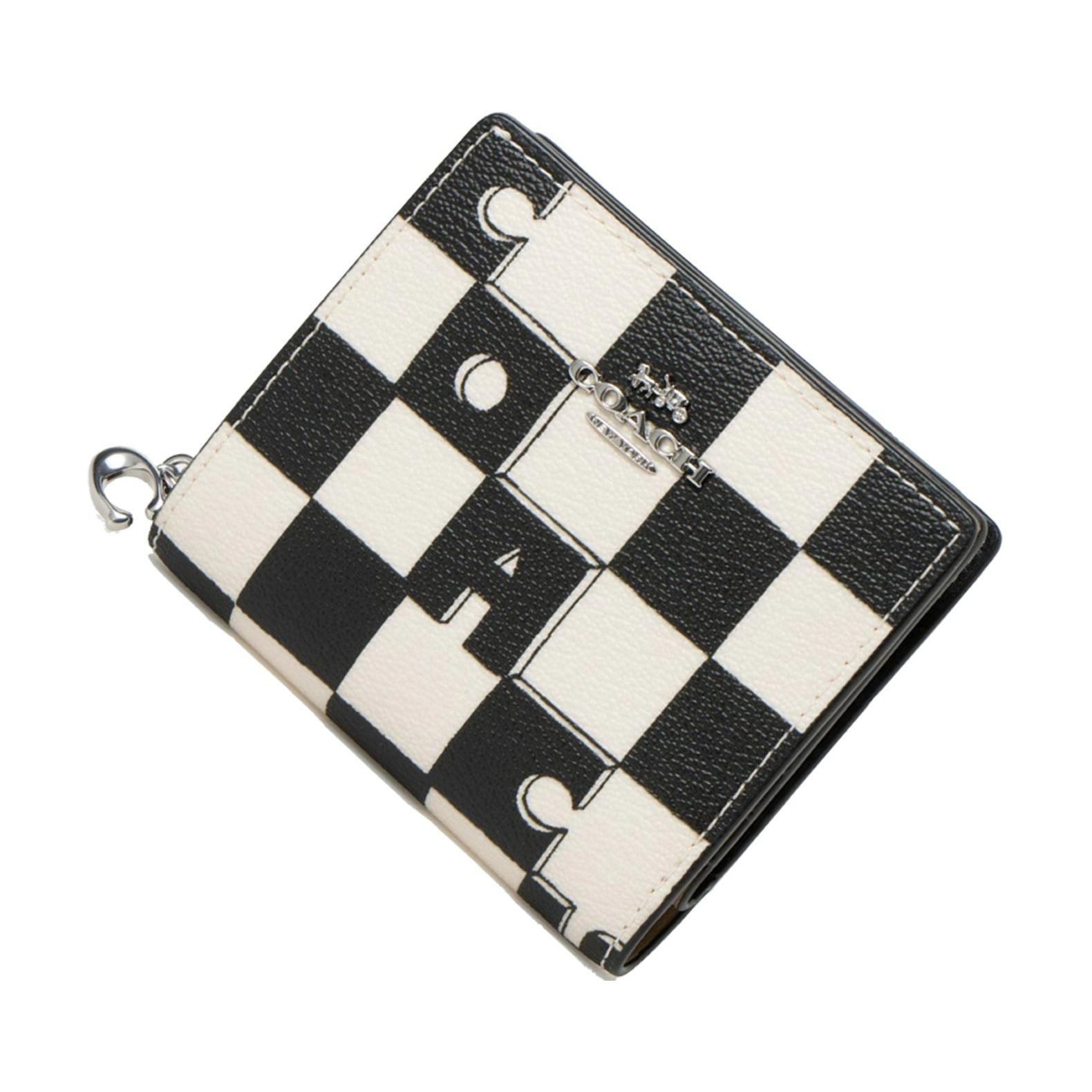 COACH Snap Wallet 10