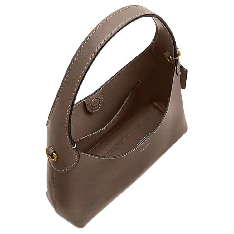 COACH COACH Brooklyn 23 Logo