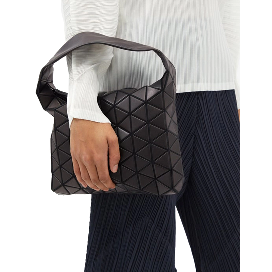 ISSEY MIYAKE Baguette