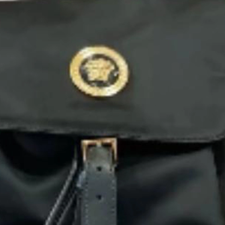 VERSACE