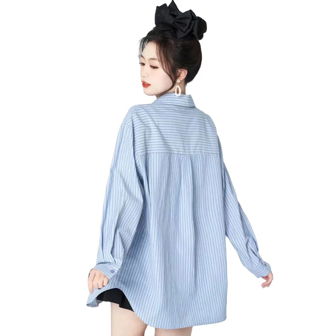 美丽衣橱 时尚设计感小众条纹通勤长袖衬衫 女款 蓝色