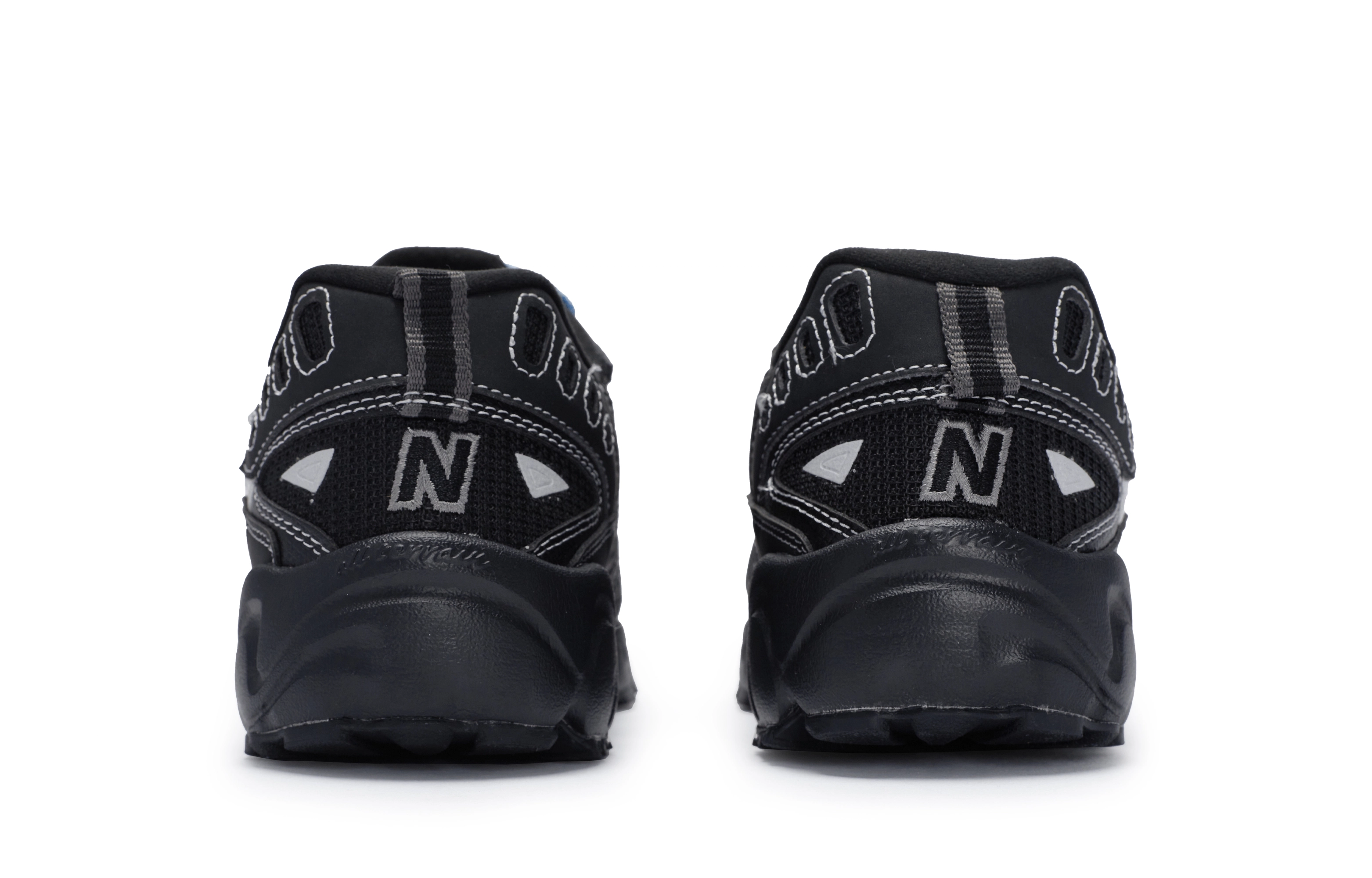 New Balance NB 703 811