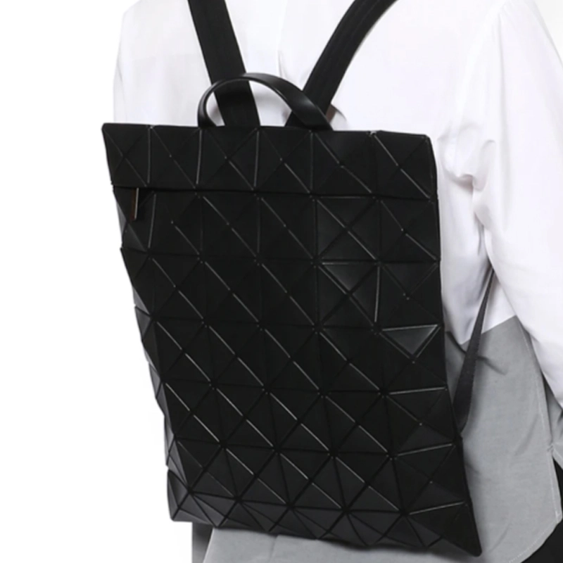 ISSEY MIYAKE Lucent Flatpack