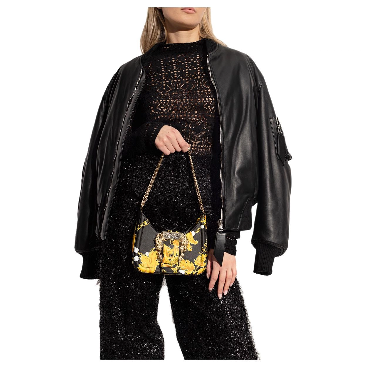 VERSACE JEANS COUTURE Logo