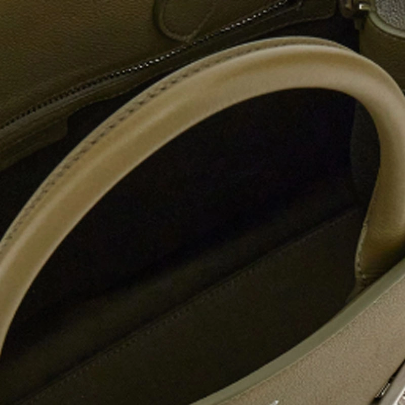 FERRAGAMO Gancini Tote
