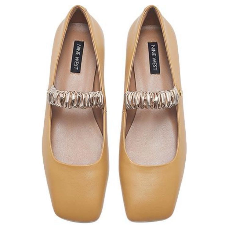 NINE WEST