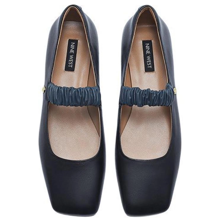NINE WEST