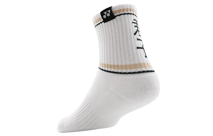YONEX