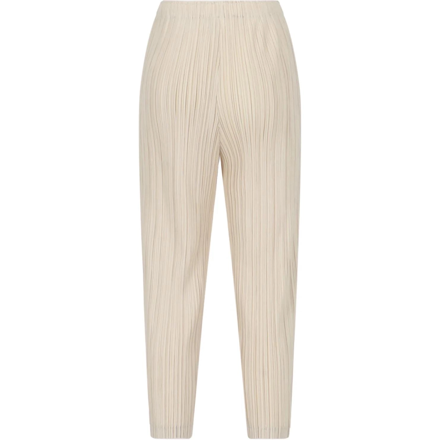 PLEATS PLEASE ISSEY MIYAKE