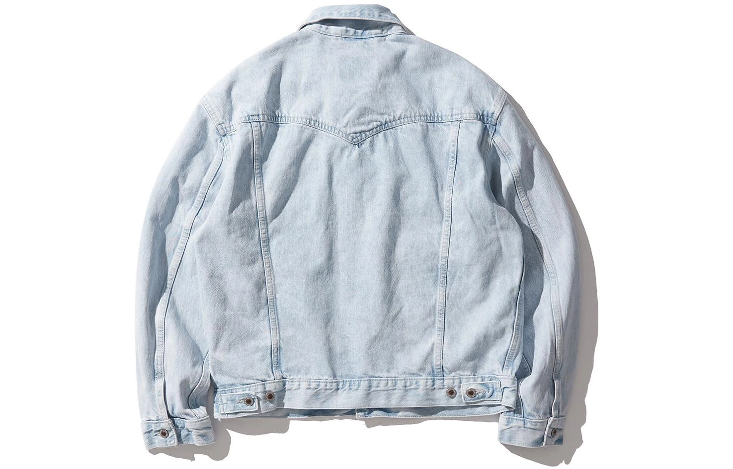 Levis