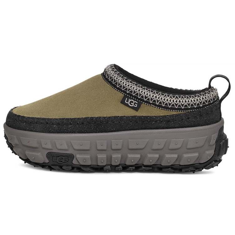 UGG