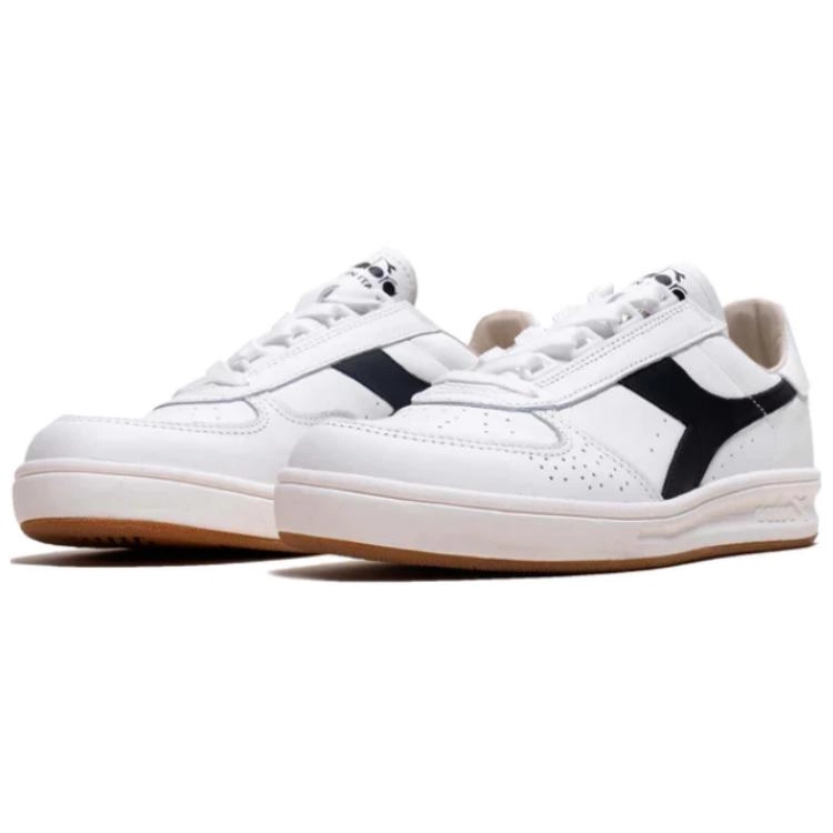 diadora