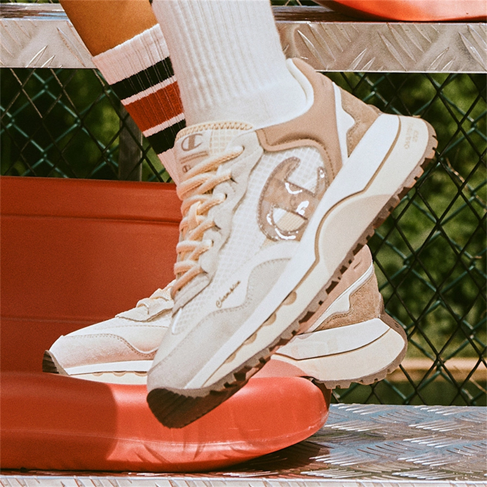 Champion Retro Sports LuxRunner 1