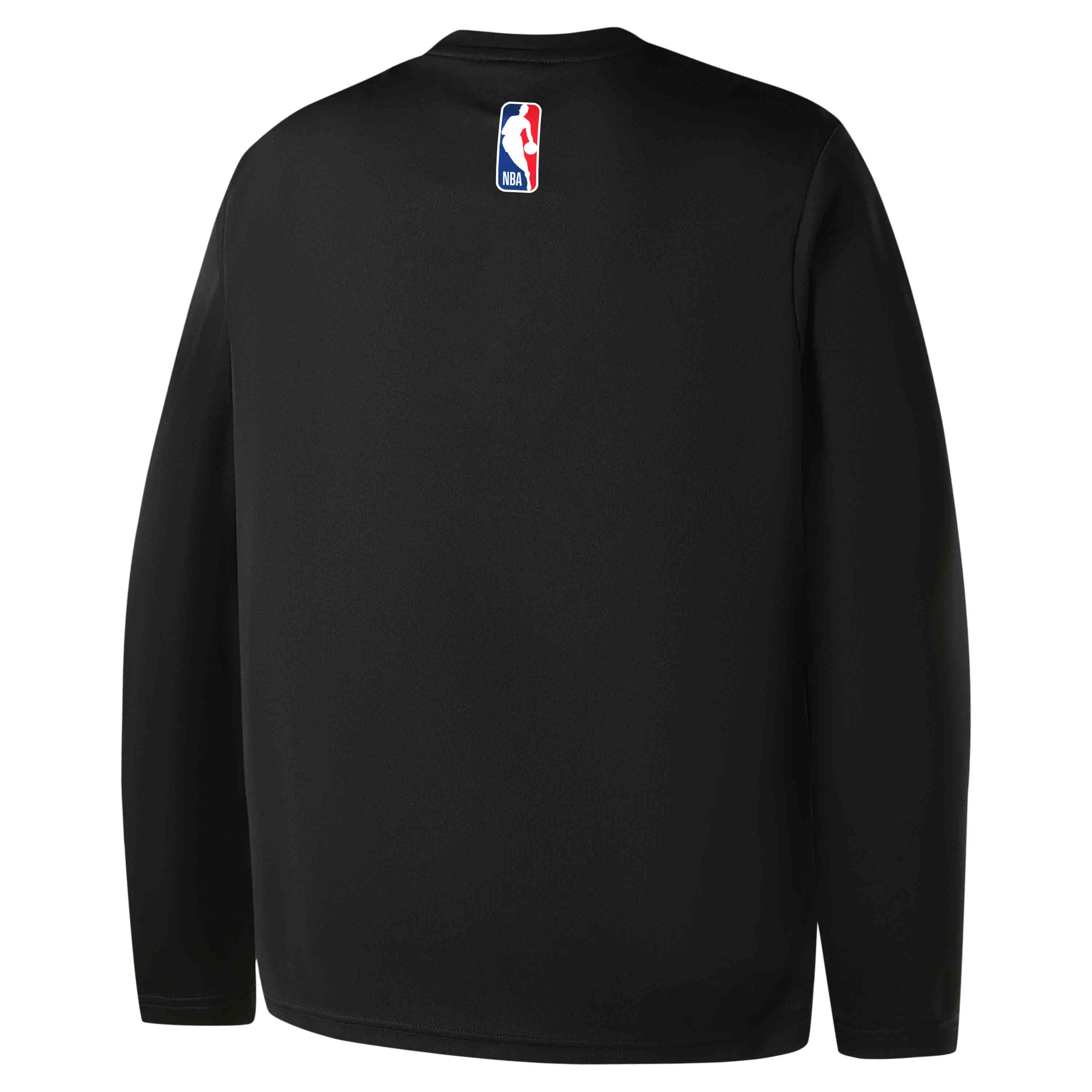 NBA T