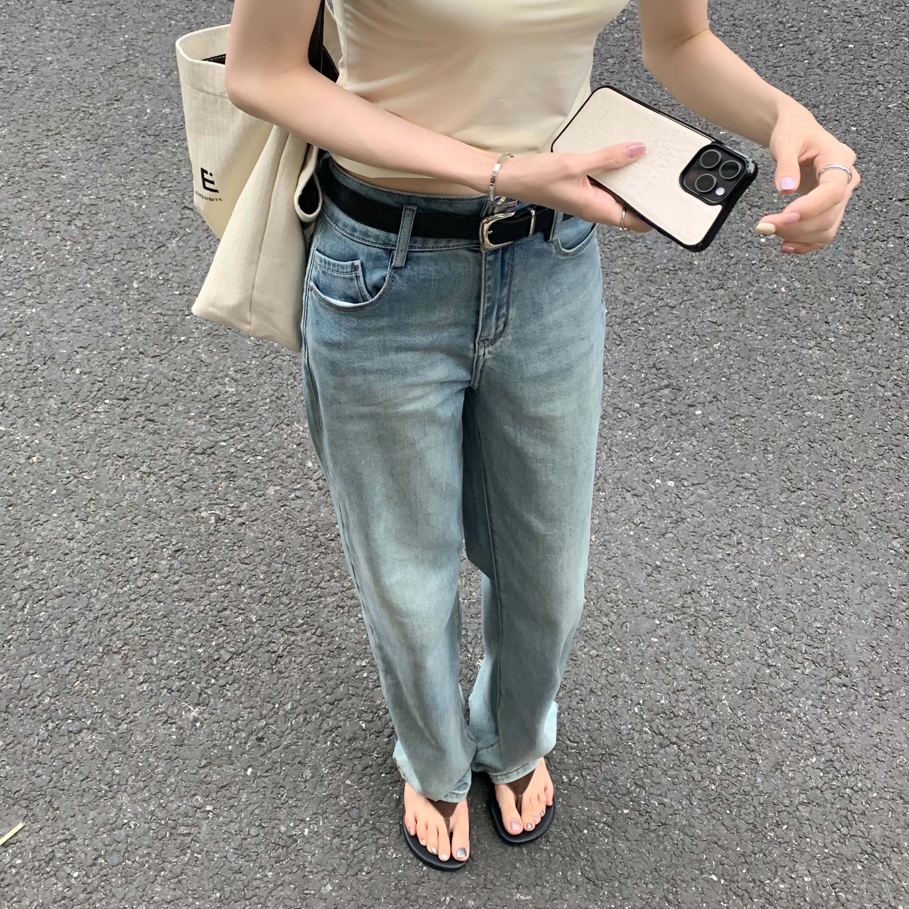 STUDIO LEE