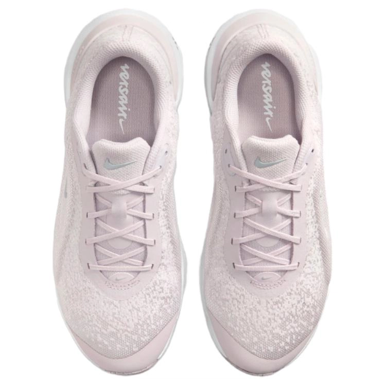 Nike Versair