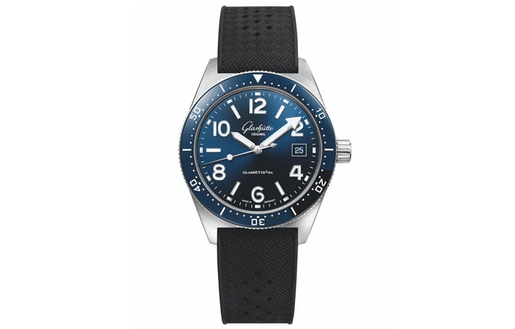 GLASHUTTE ORIGINAL 200 39.5mm 1-39-11-09-81-33