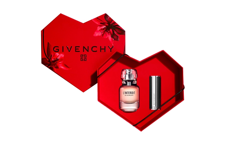 GIVENCHY 2023