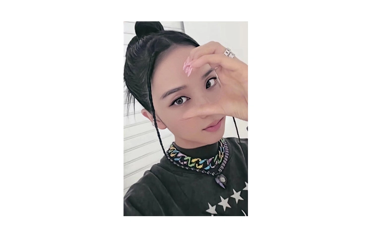 YG Entertainment BLACKPINK JISOO 1