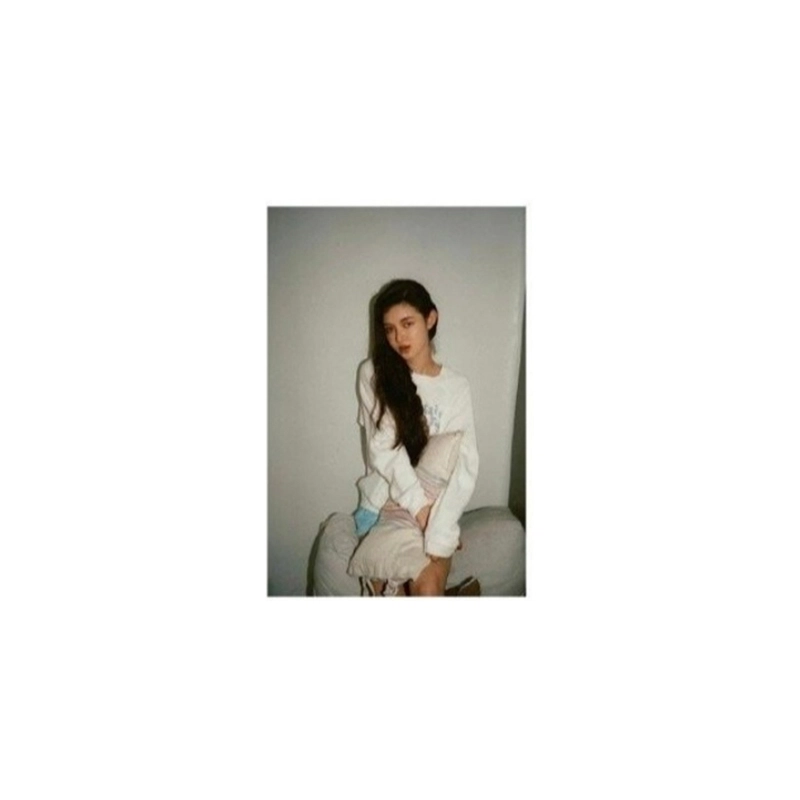HYBE Newjeans DANIELLE set