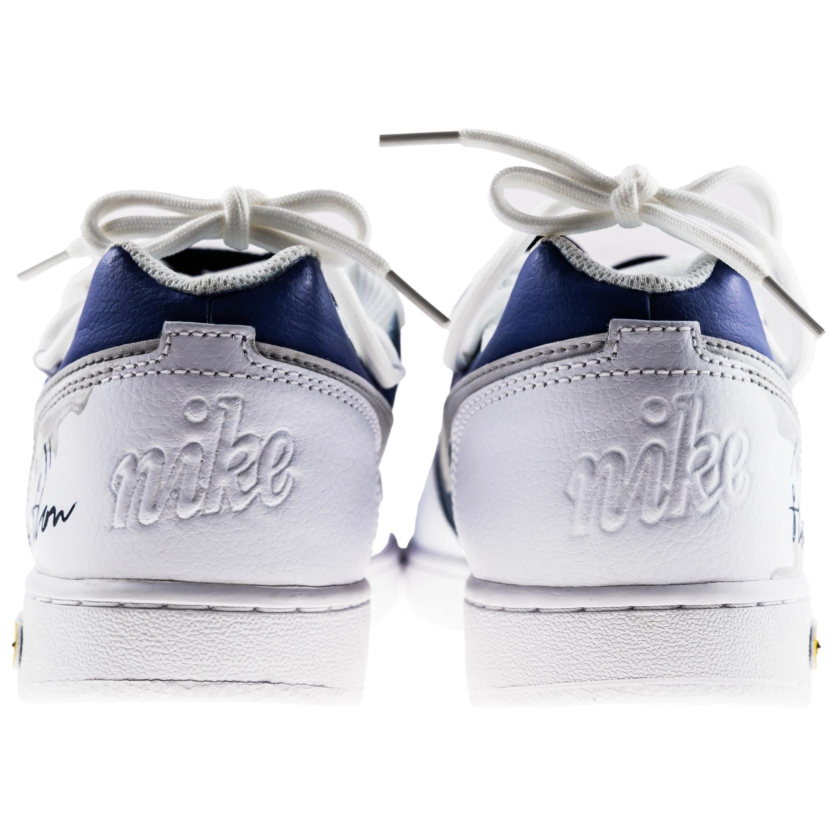 Nike EBERNON