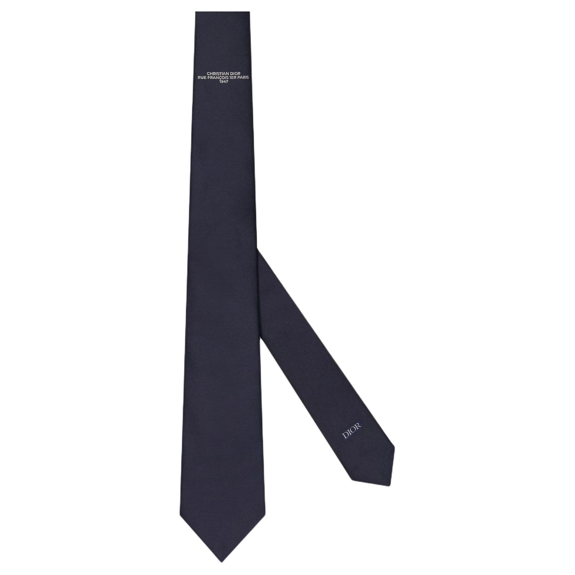 DIOR Logo