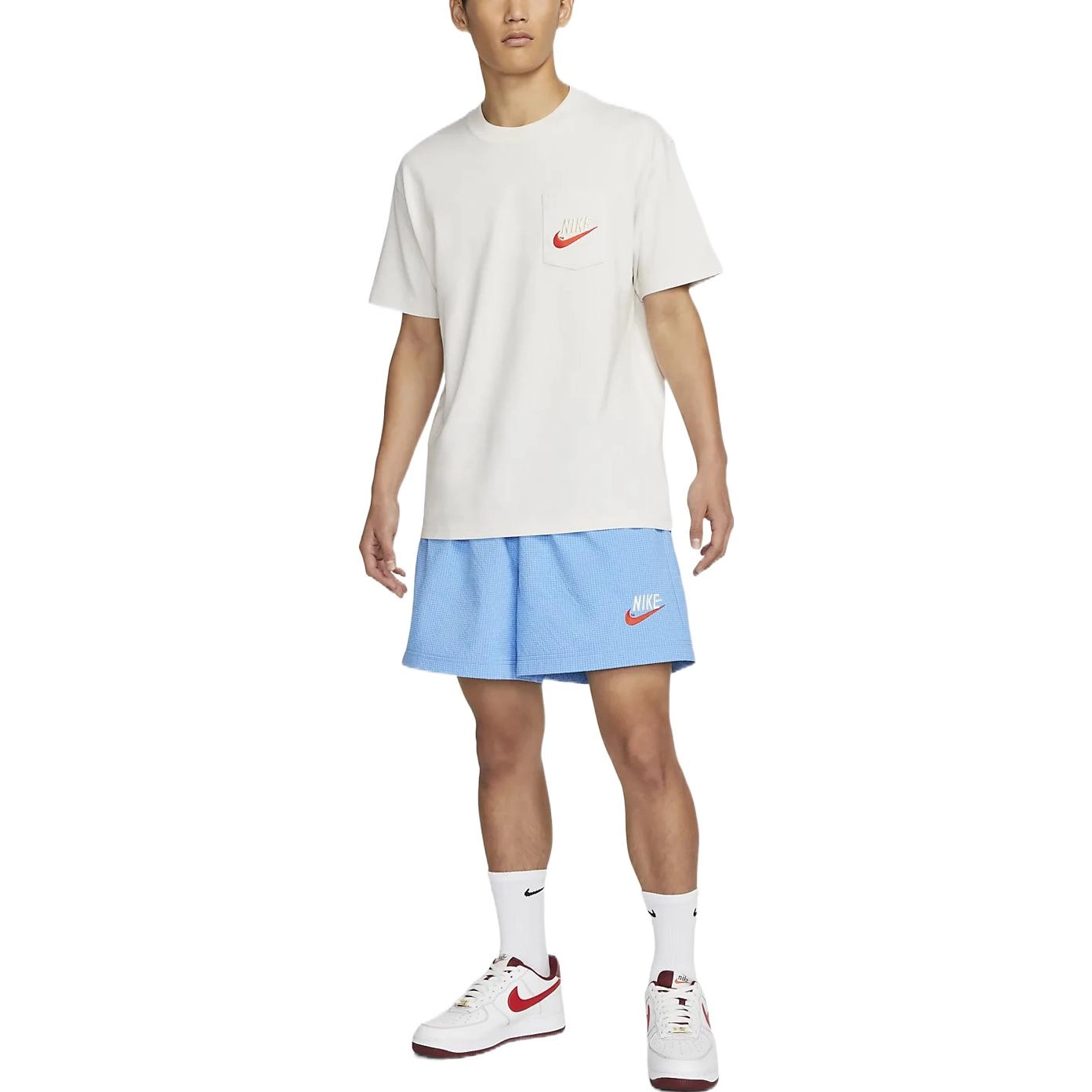 Nike Sportswear LogoT