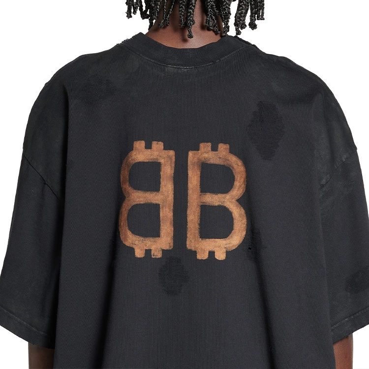 Balenciaga FW24 T
