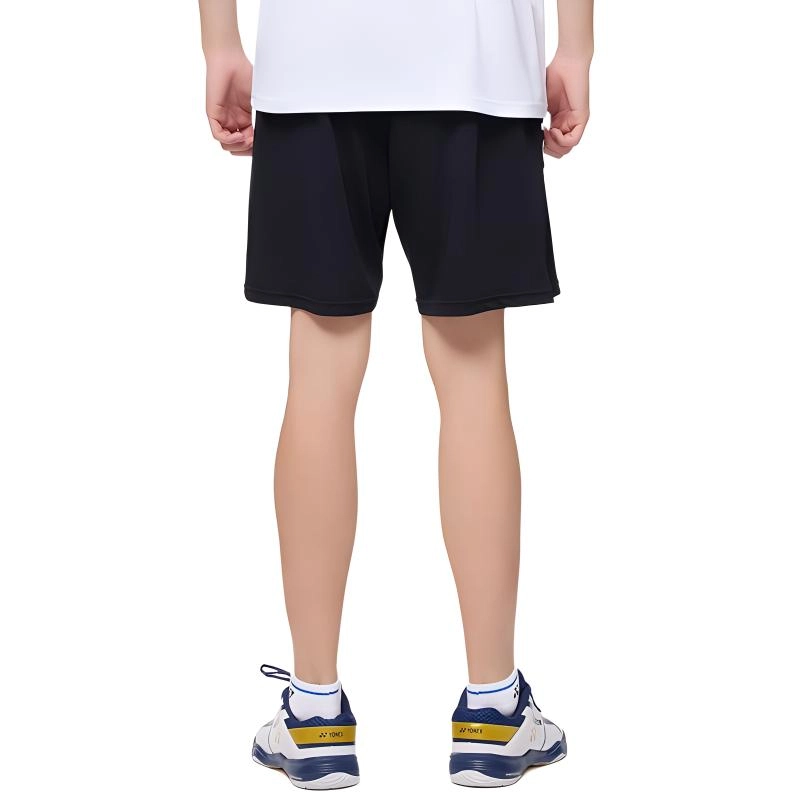 YONEX