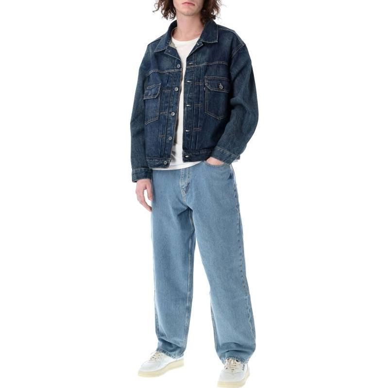 Levis