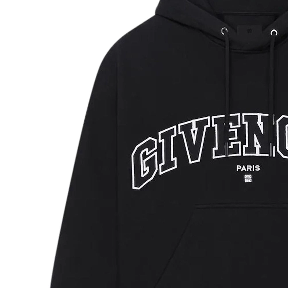 Givenchy FW22 Logo