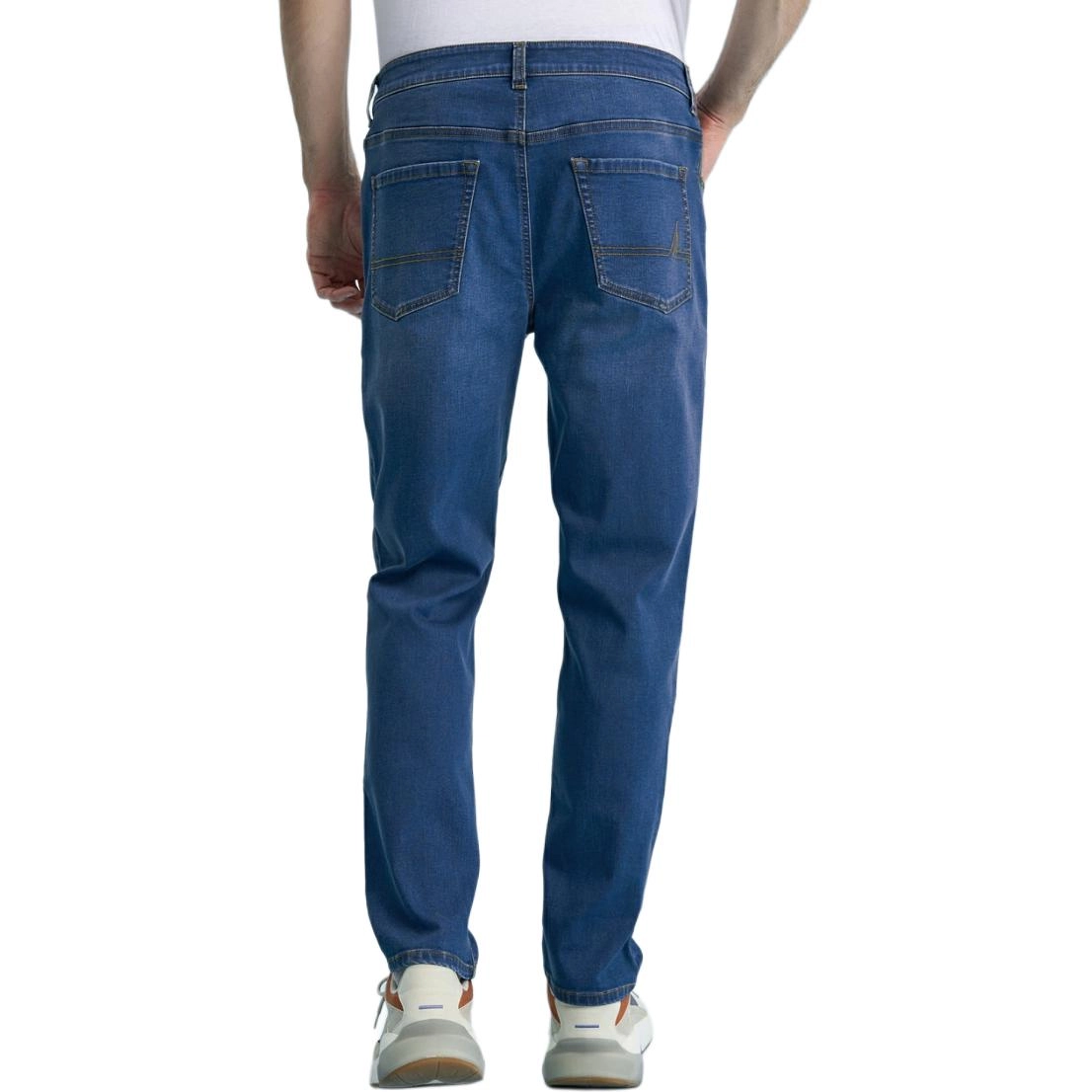 NAUTICA Mainline