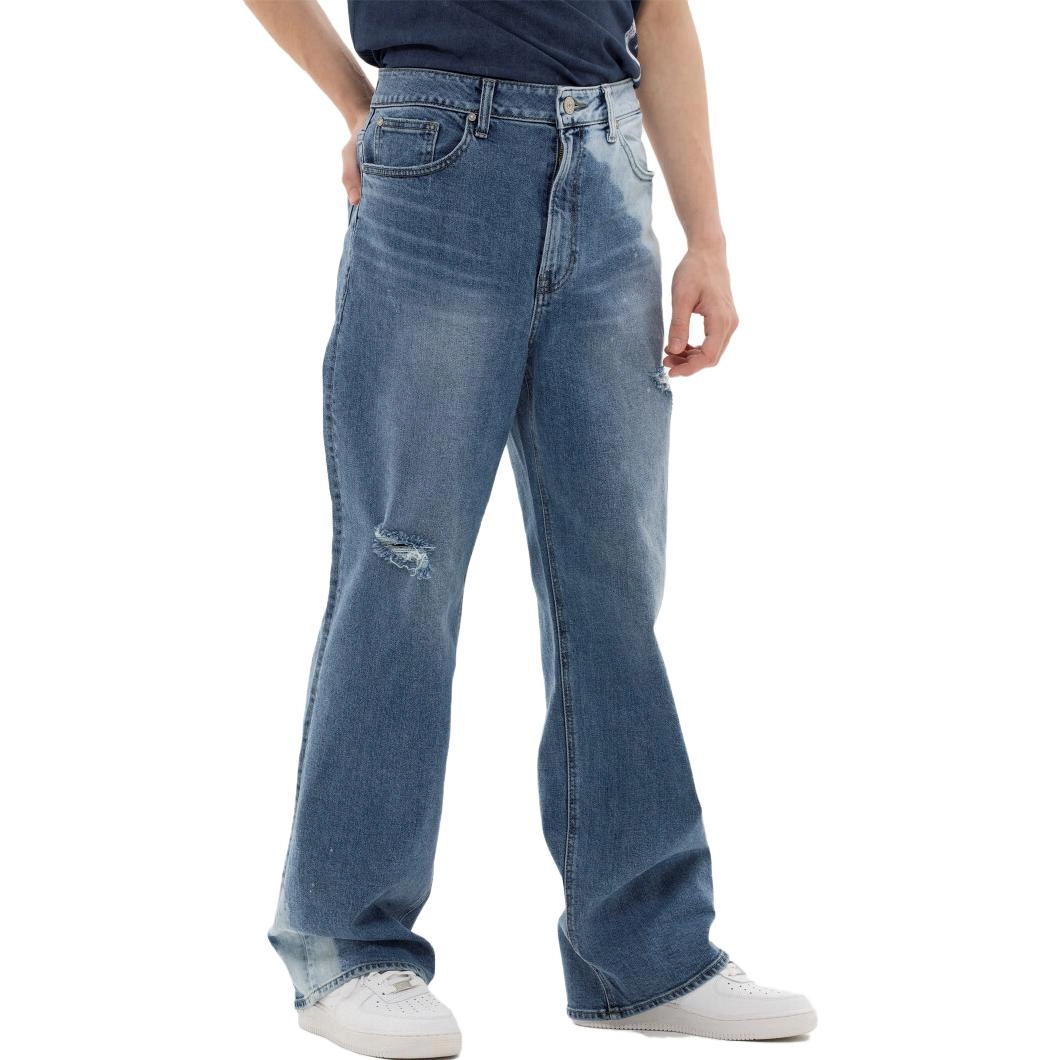 GUESS SS23