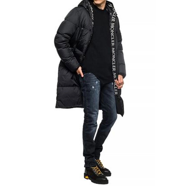 Moncler Templon Logo