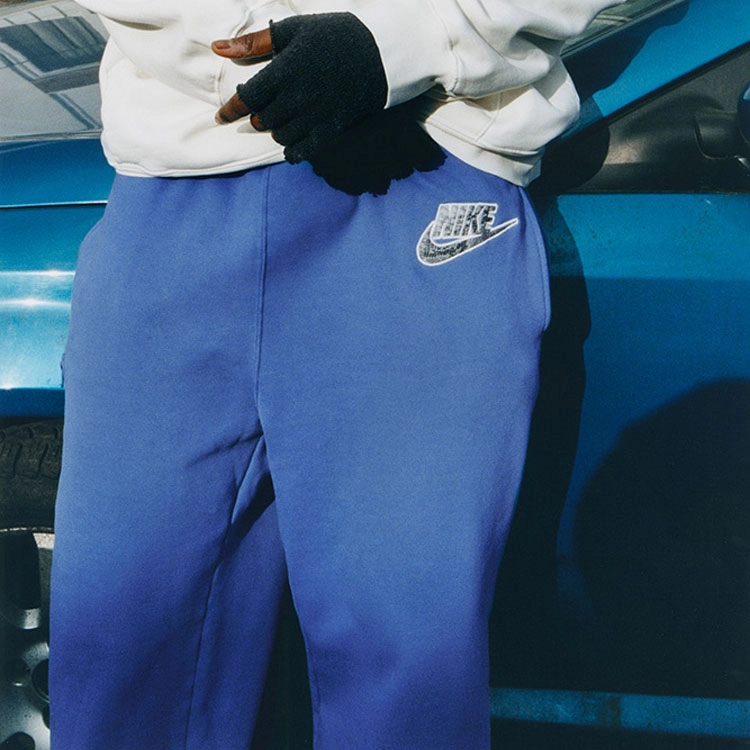 Supreme SS21 Week 3 x Nike Cargo Sweatpant Logo