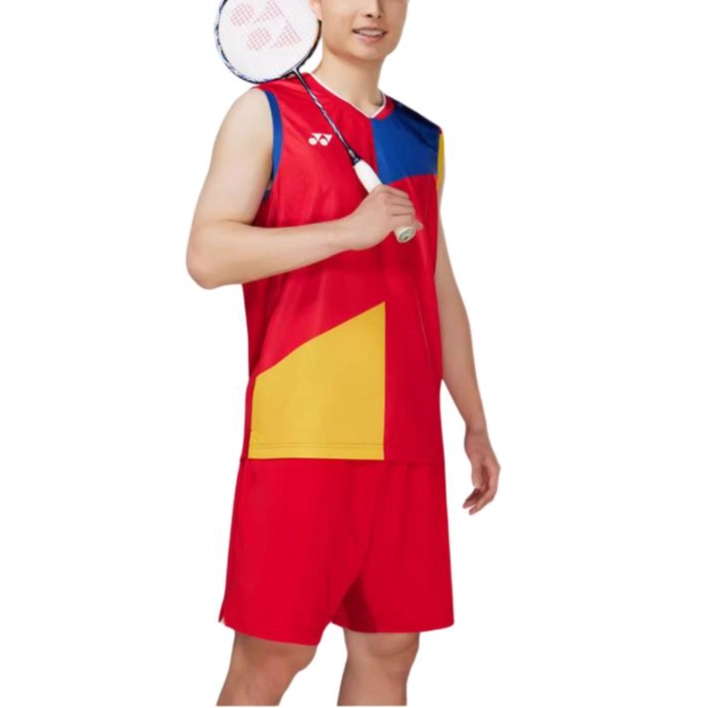 YONEX