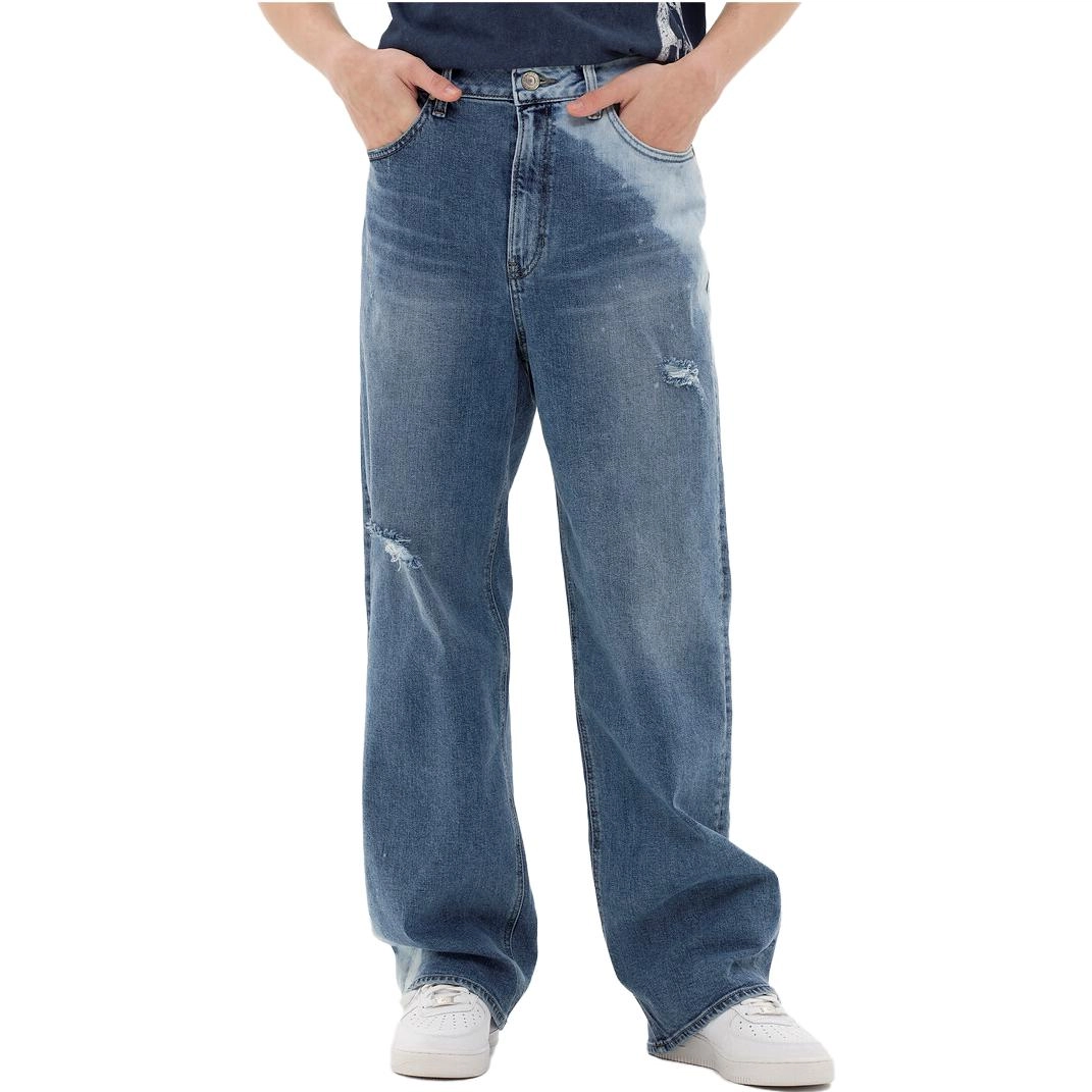 GUESS SS23