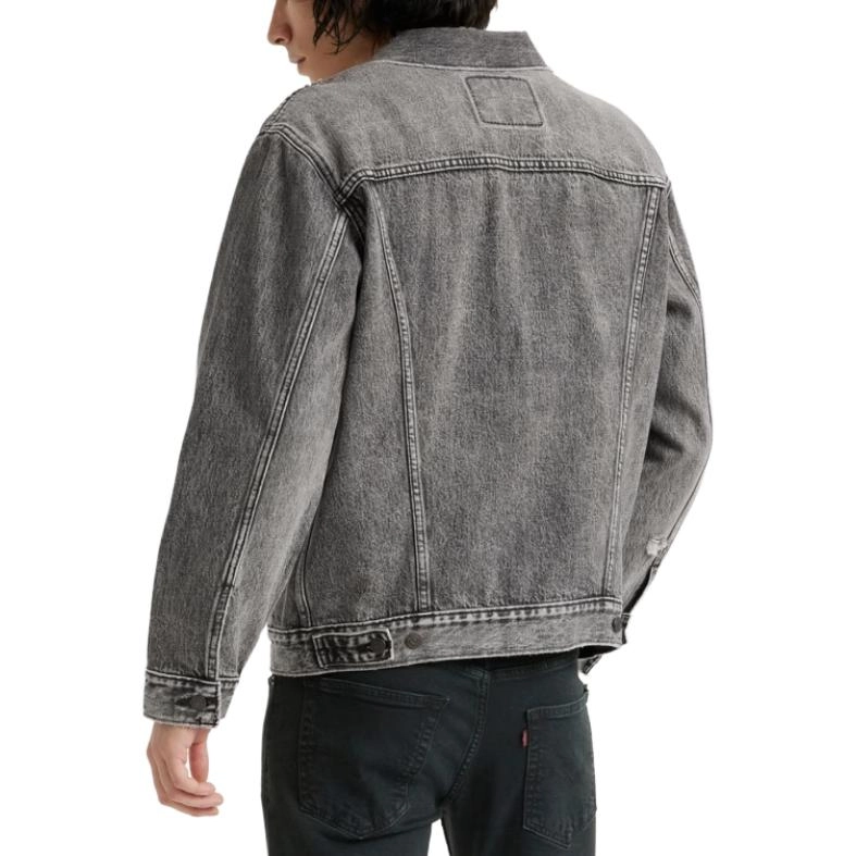 Levis
