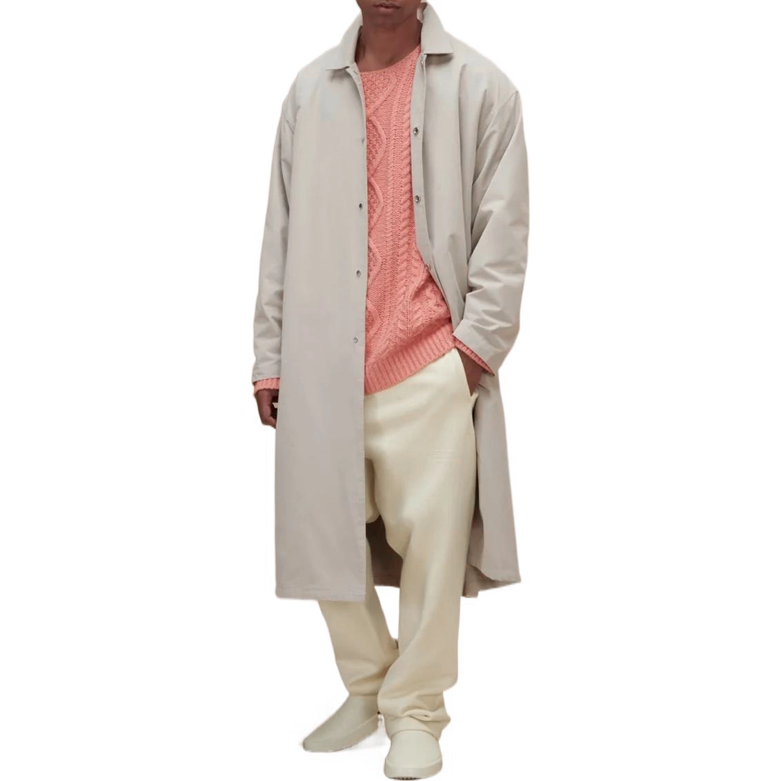 Fear of God Essentials FW22 Relaxed Sweatpant Egg shell Logo