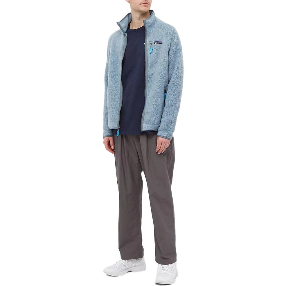 patagonia Retro Pile Logo