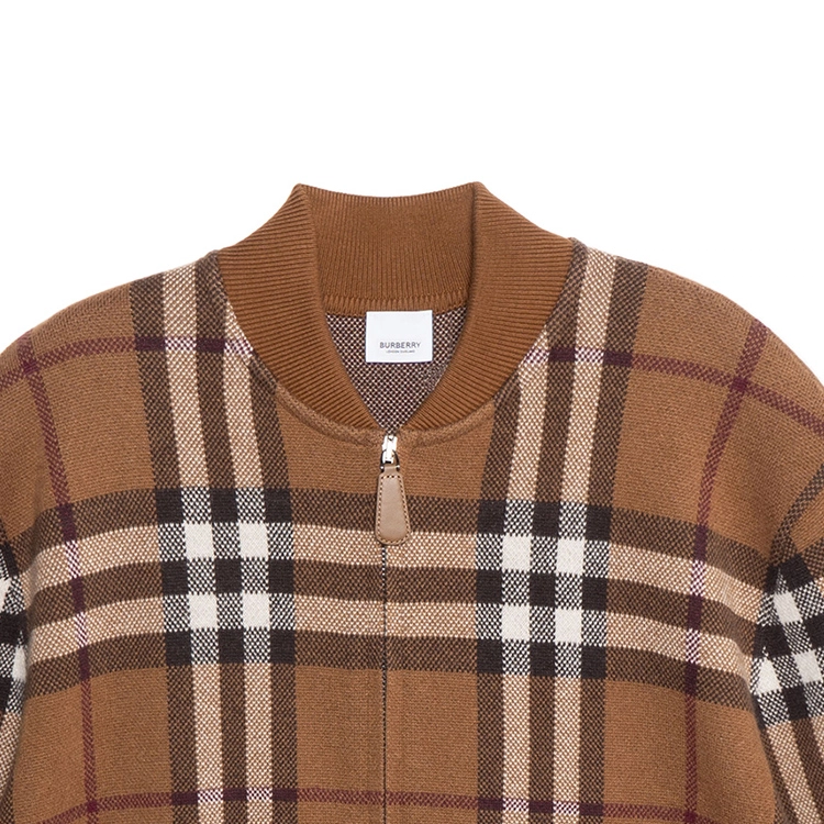 Burberry SS22