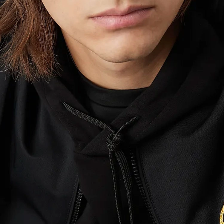 EMPORIO ARMANI FW22 Logo
