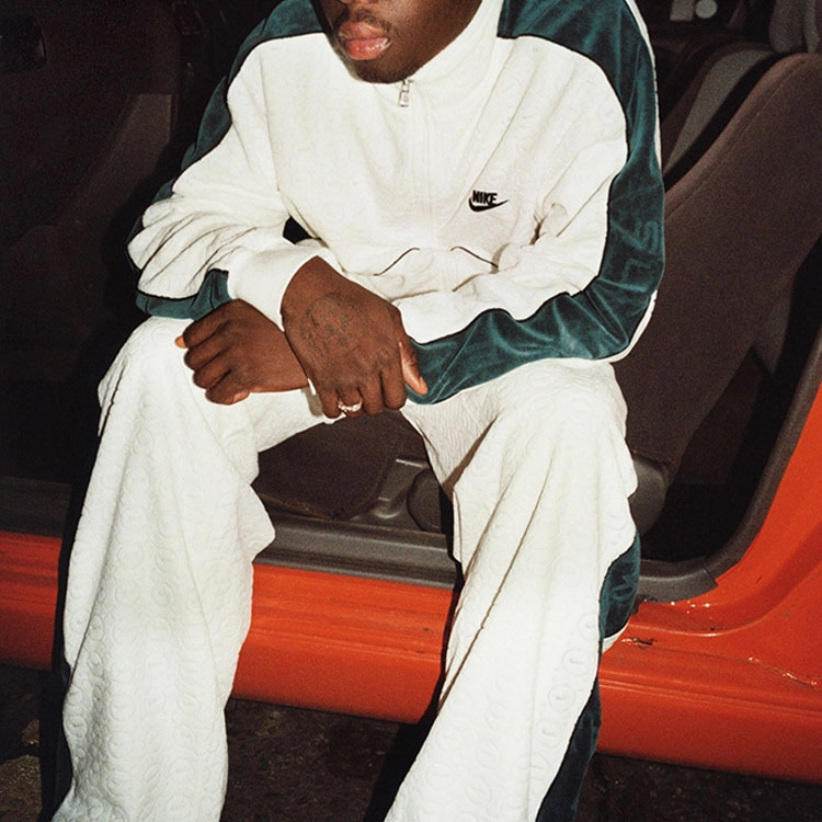 Supreme Week 3 x Nike Velour Track Jacket Logo