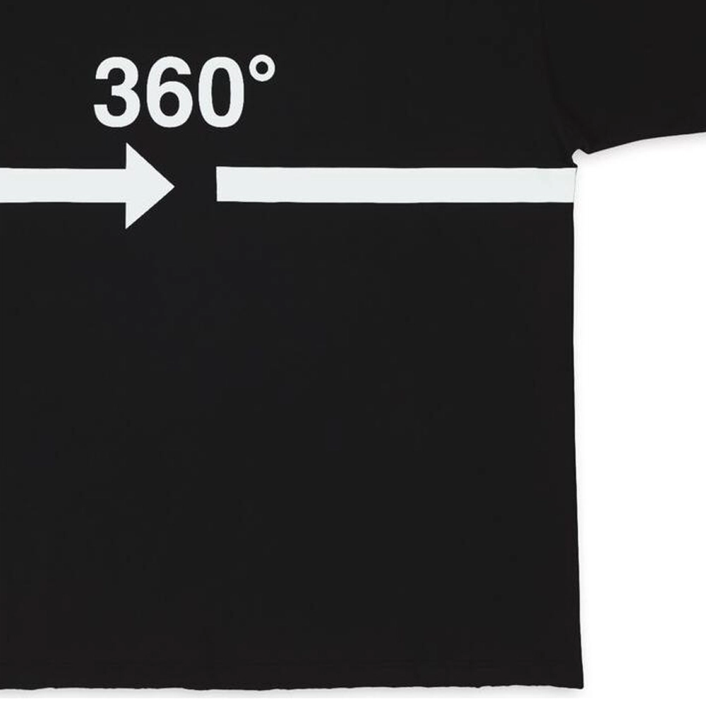 Balenciaga FW22 T
