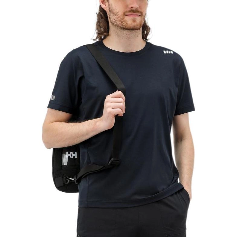 HELLY HANSEN T