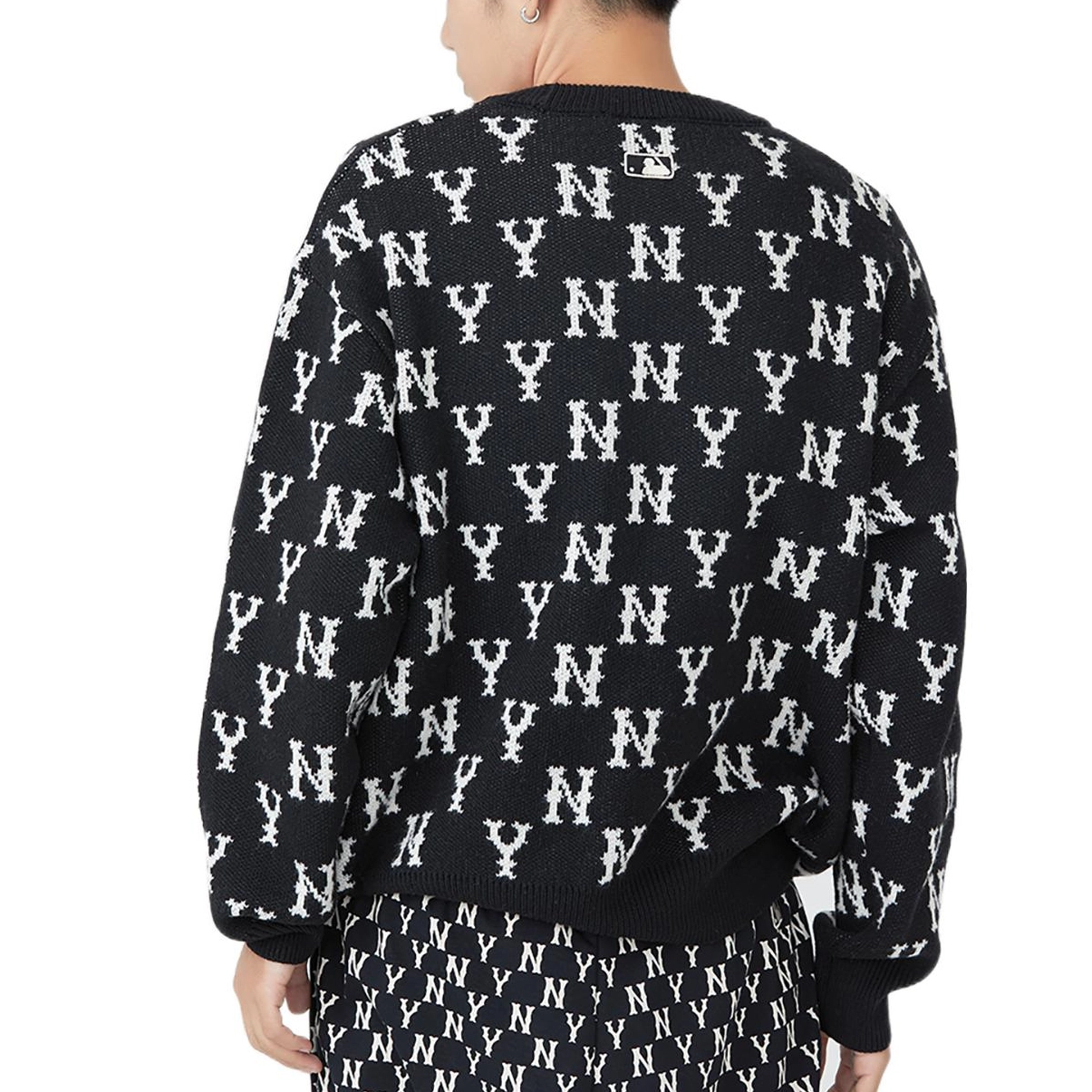 MLB FW22 Logo