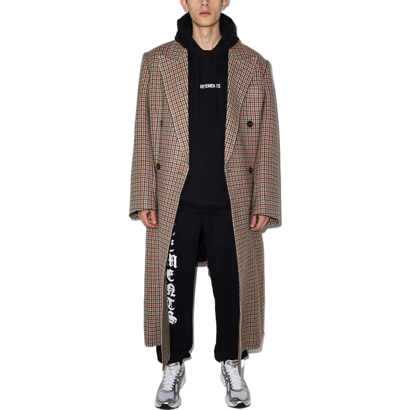 Vetements SS22 Logo