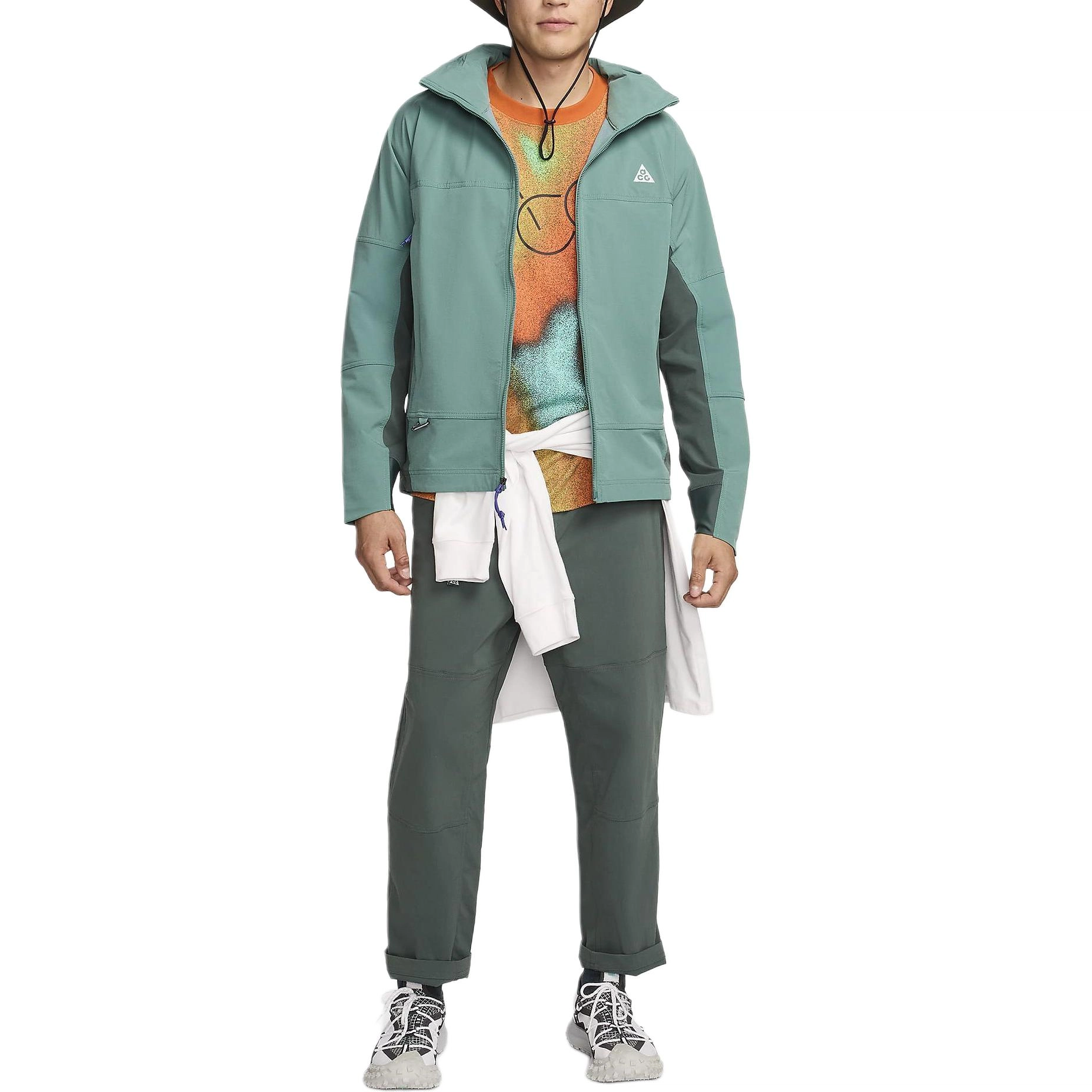 Nike ACG "Sun Farer" logo